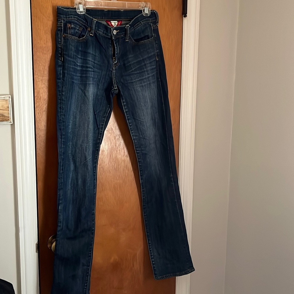 Lucky Brand Women’s “Sweet N’ Straight” jeans
